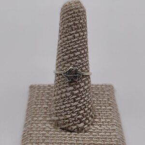 Size 8 Sterling Silver Textured Leaf Nature Ring A2473